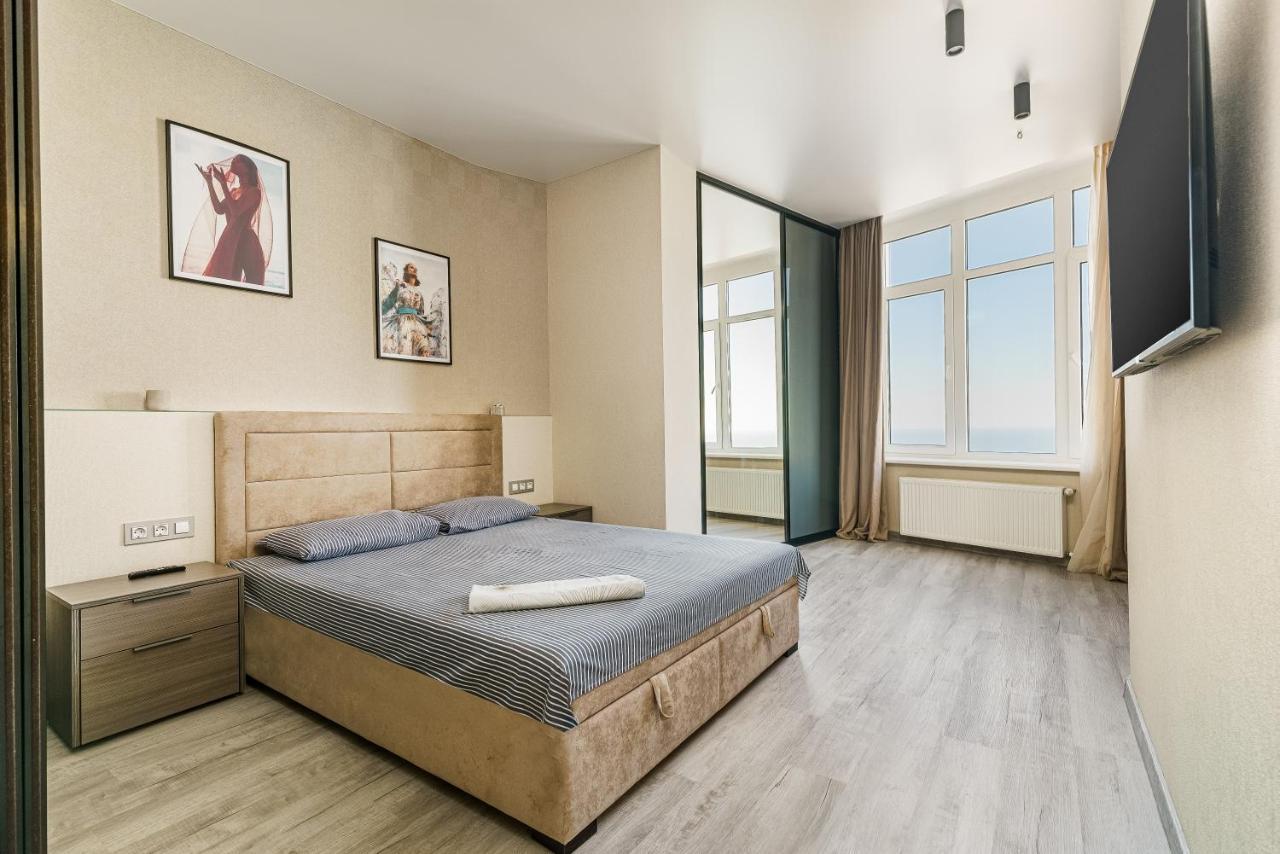Sea Symphony Design Apartment Odessa Buitenkant foto